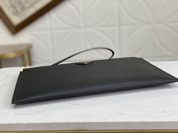 プラダ財布コピー細部ディテール